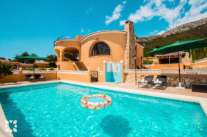 Villa Teresa by Abahana Villas